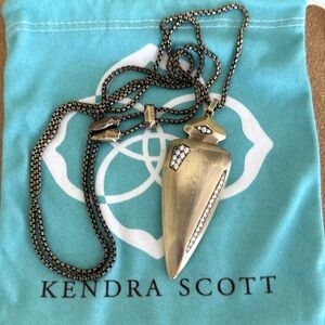 Kendra Scott Staley necklace - Antique Brass